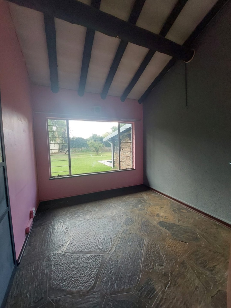 4 Bedroom Property for Sale in Vaalpark Free State